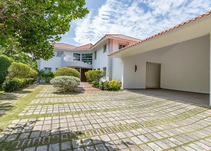 Punta Cana Villas with private pool