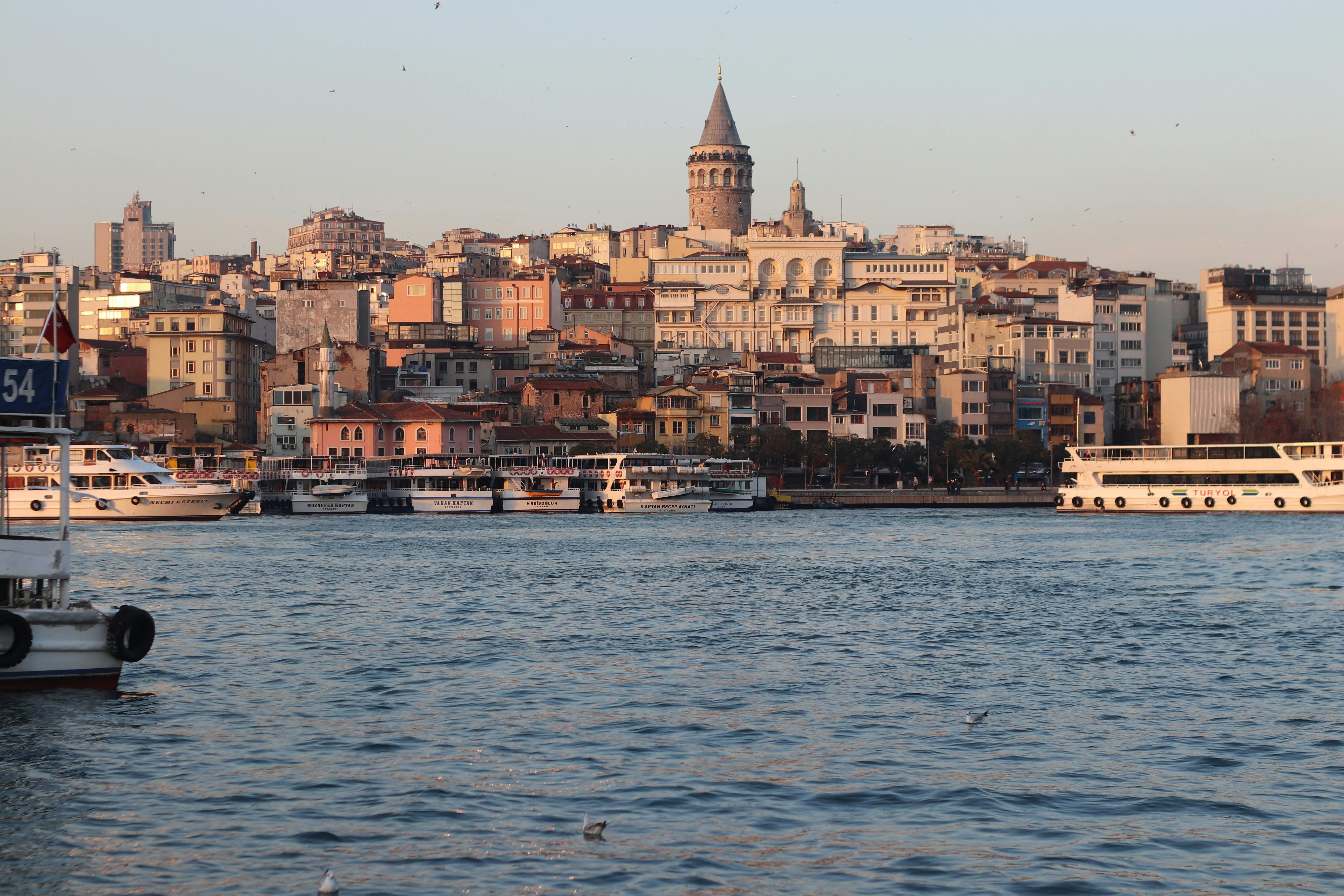 Wyndham Grand Istanbul Kalamis Marina Hotel